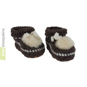 NWT Kiwi Sheepskin Hand Crocheted Wool/ Lambskin Baby Booties